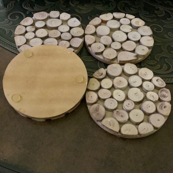 Wood Round Wooden Tree Rings Coaster Set - Picture 3 of 3